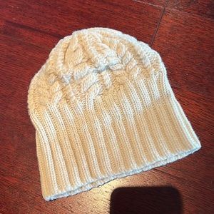 White wool beanie